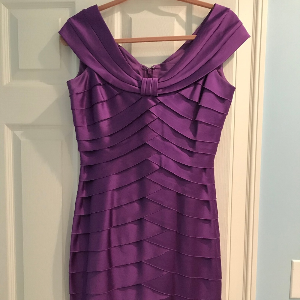 Jones New York dress size 4 Beautiful Purple